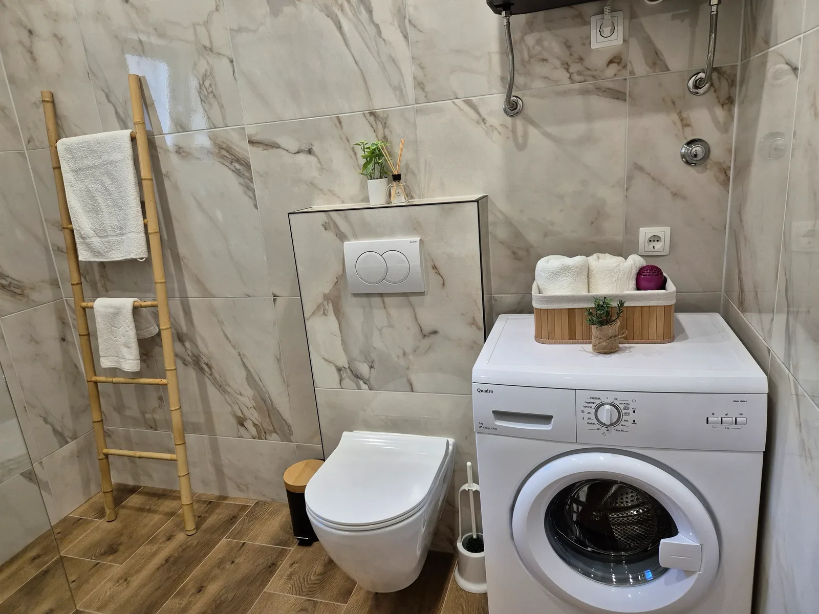 Apartman A2 – kupaonica